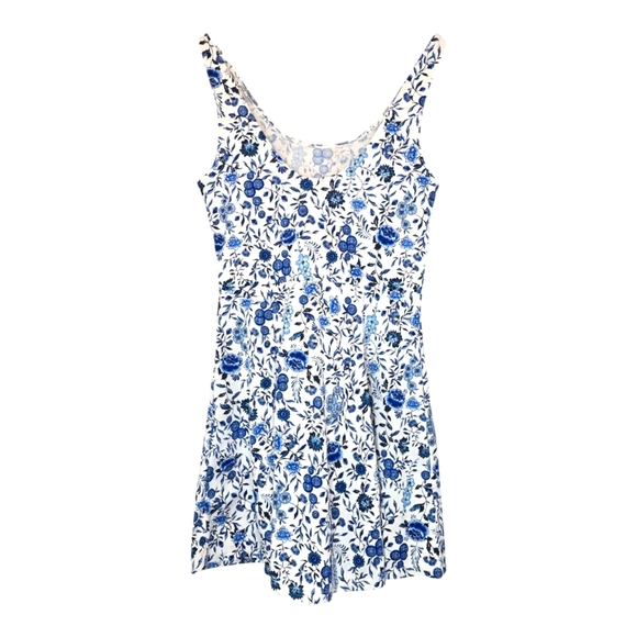 H&M Blue Floral Sleeveless Skater Jersey Dress Women's Sz 8‎ Low Back ResortWear - Picture 4 of 9